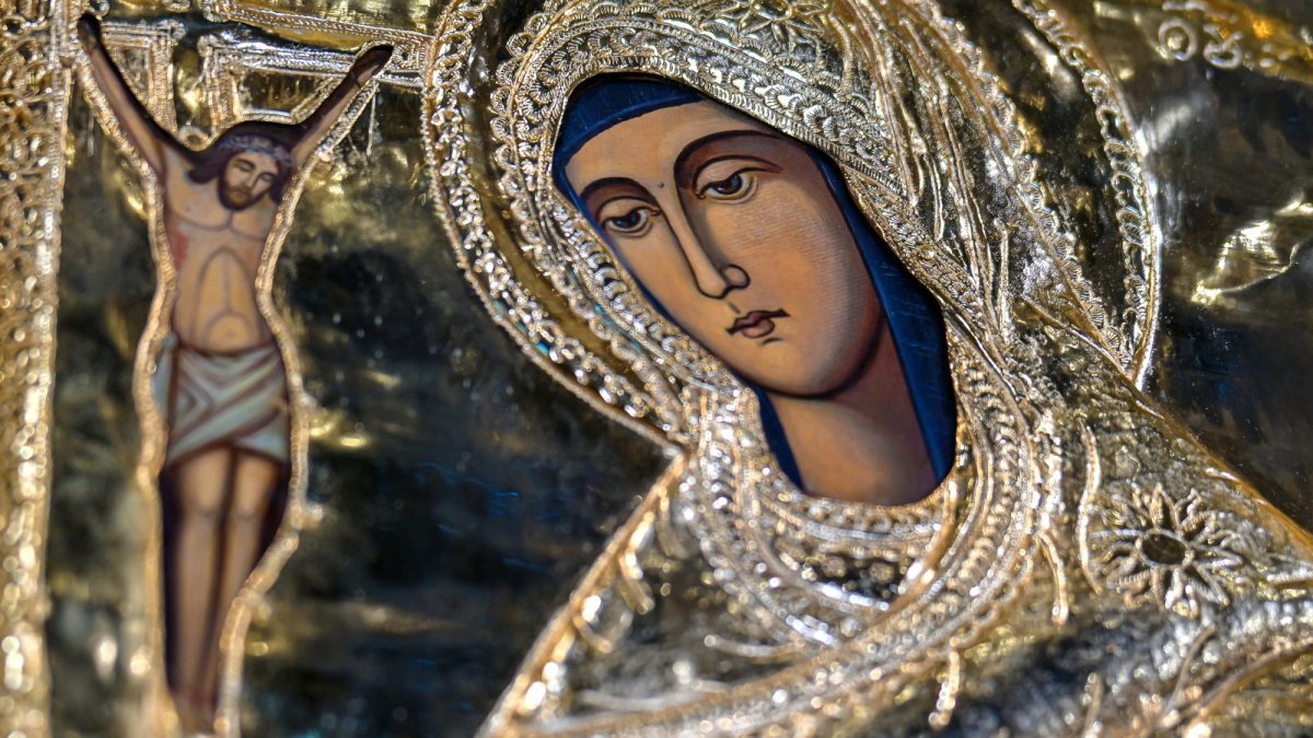 Prin Cruce, Hristos ne-a izbăvit