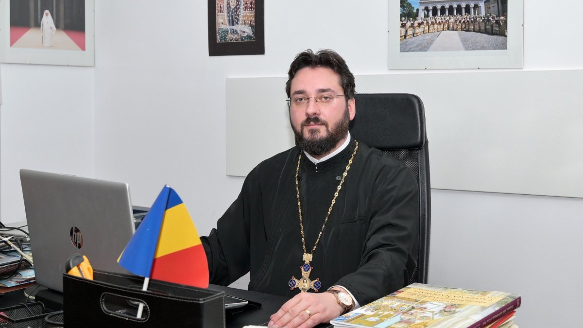 Lumina Învierii lui Hristos - temelie a iubirii jertfelnice în familia creştină