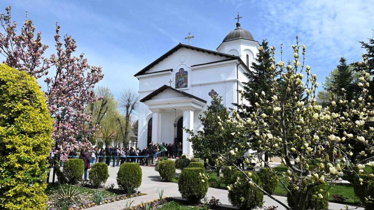 Sclipirile Luminii: Mănăstirea Ghighiu