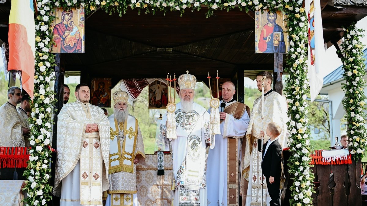 Hramul Bisericii „Sfântul Apostol Toma” din Oarța de Sus