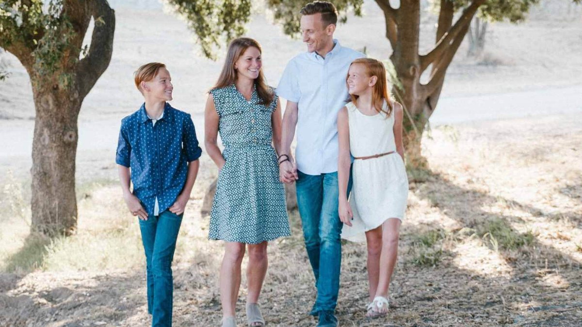 Pledoarie pentru frumuseţea şi viitorul familiei