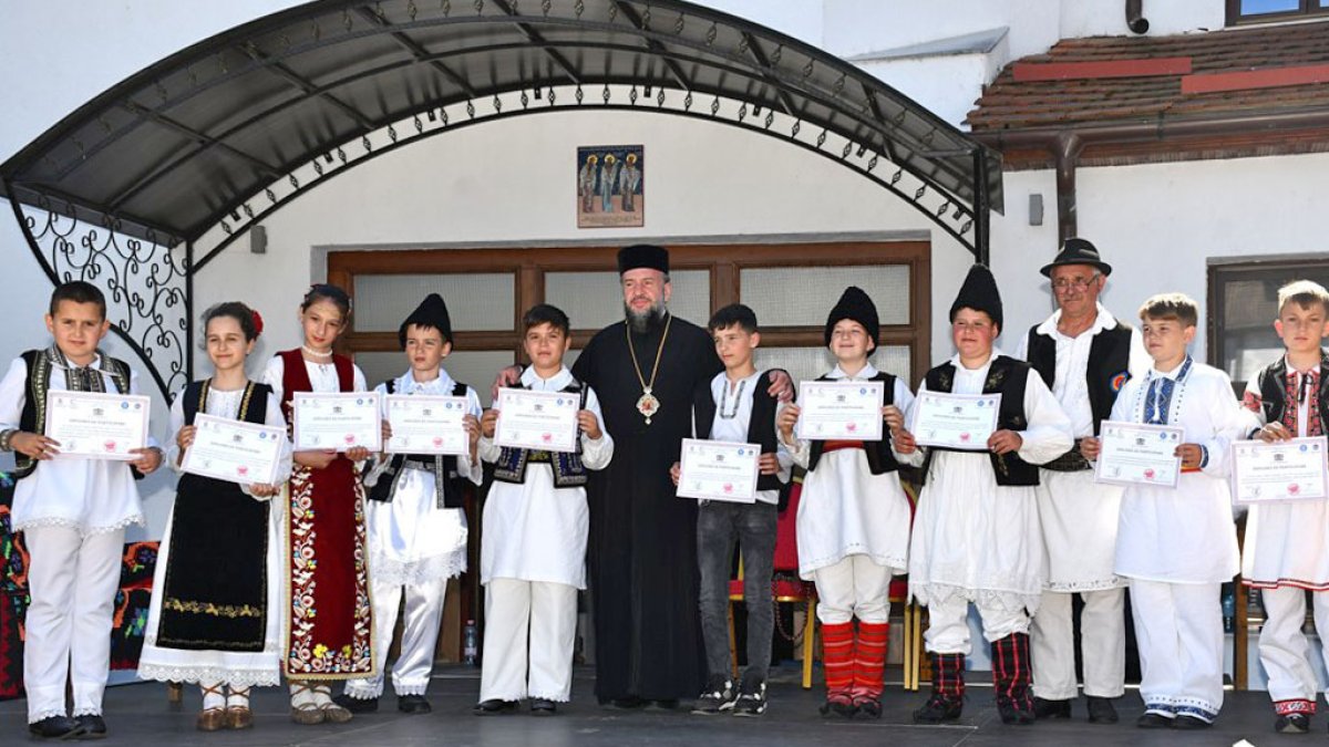 Festival de poezie în grai bănățean la Caransebeș