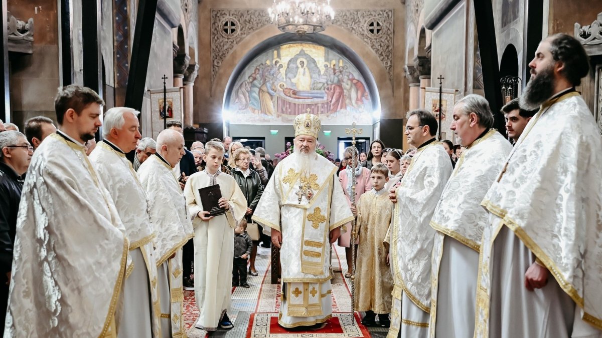 Liturghie arhierească la Catedrala Mitropolitană din Cluj-Napoca
