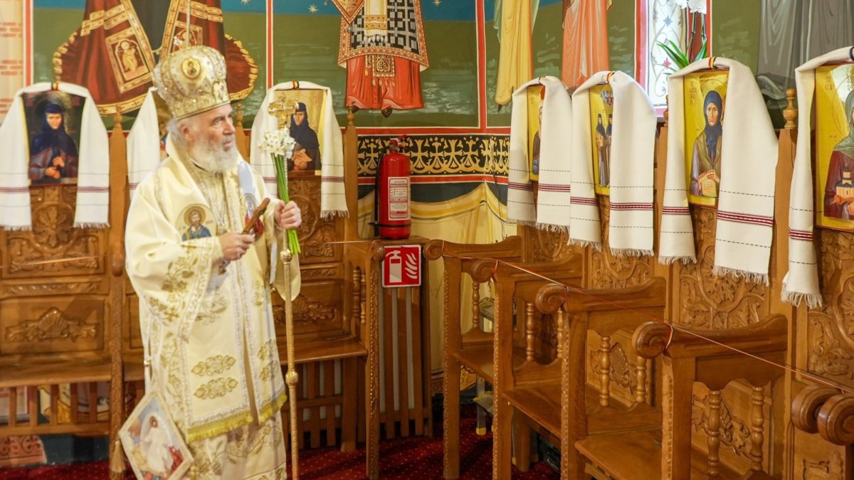 Sărbătoare la parohia gălăţeană ocrotită de Sfântul Atanasie Patelarie