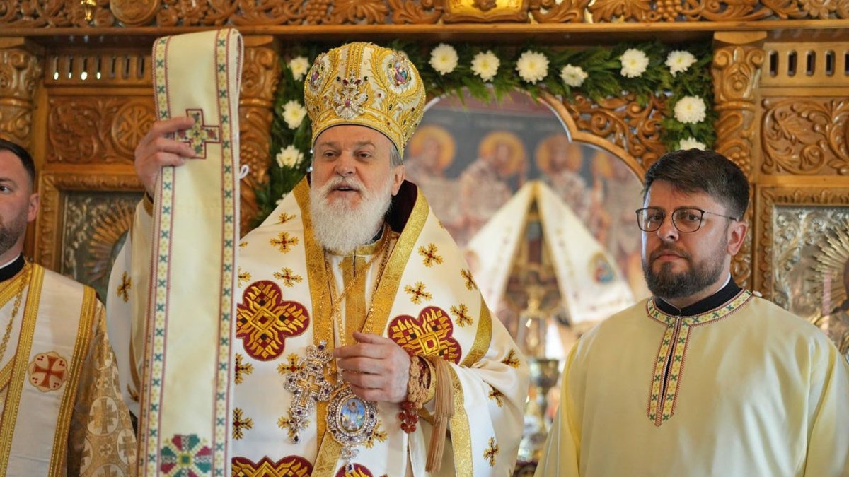 Hirotonie la Biserica „Sfinții Apostoli Petru și Pavel” din Călărași