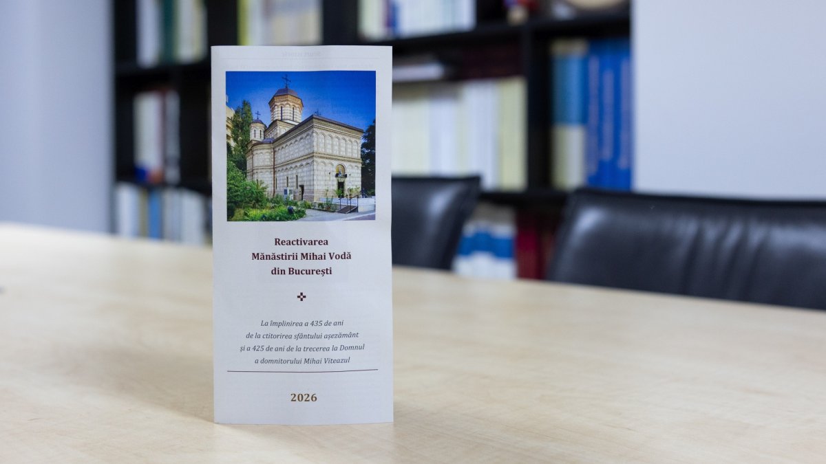 Istoria unei mănăstiri în imagini şi cuvinte