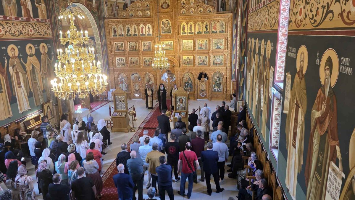 Binecuvântare arhierească la Mănăstirea Timișeni-Șag
