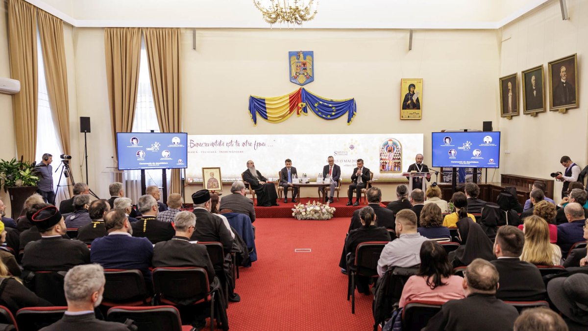 Deschiderea Simpozionului Internațional „Dumitru Stăniloae” la Iași