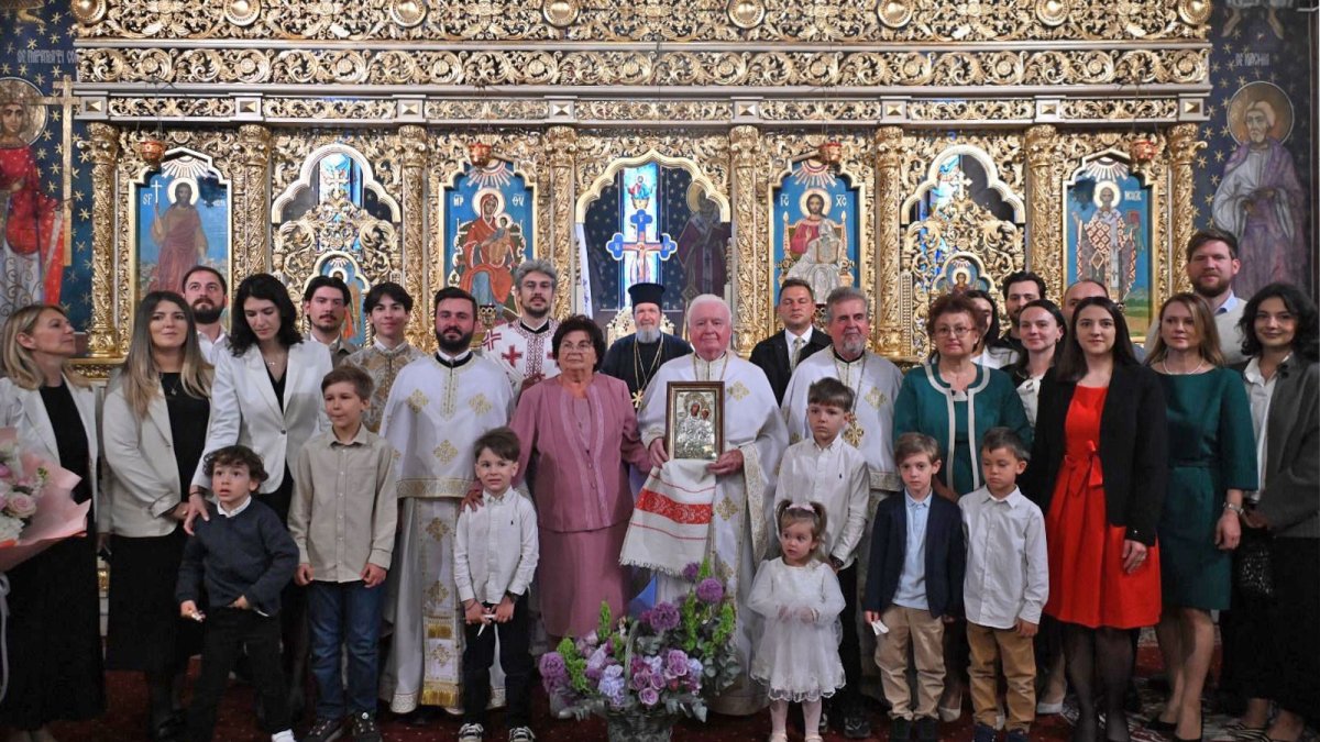 Binecuvântare arhierească şi aniversare în Parohia Oradea‑Vii