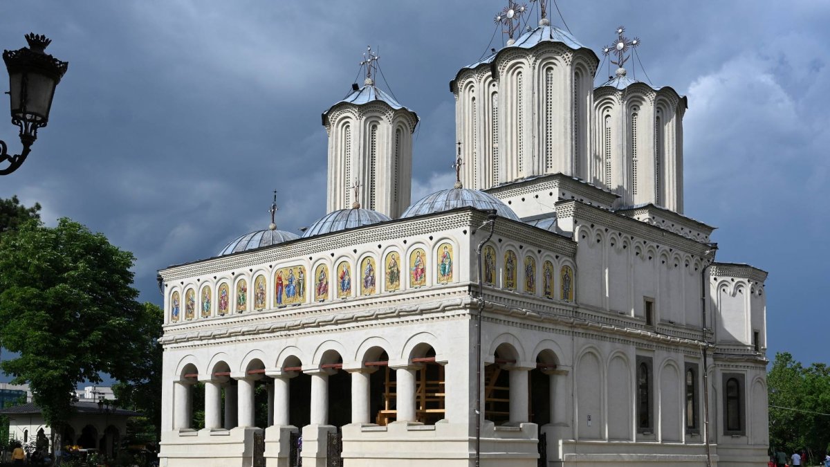 Sclipirile Luminii: Catedrala Patriarhală din Bucureşti