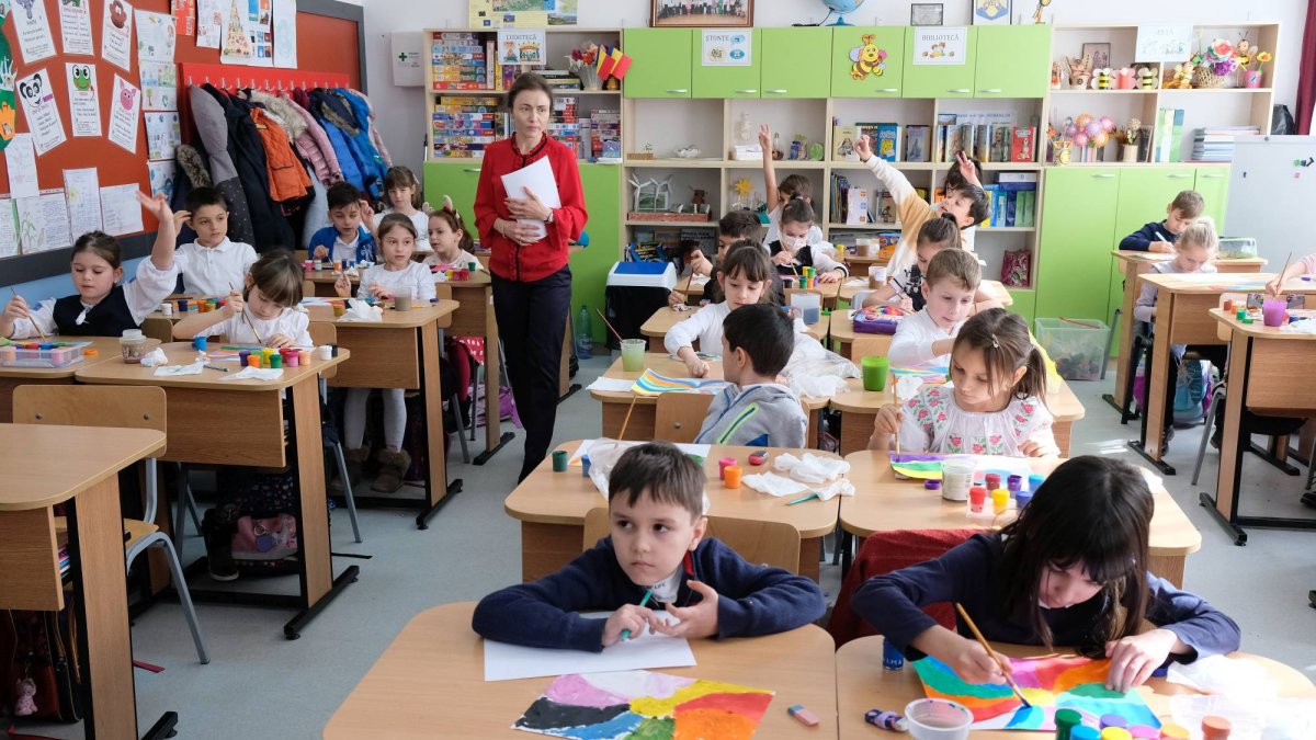 „Gândirea critică trebuie dezvoltată la fiecare materie”