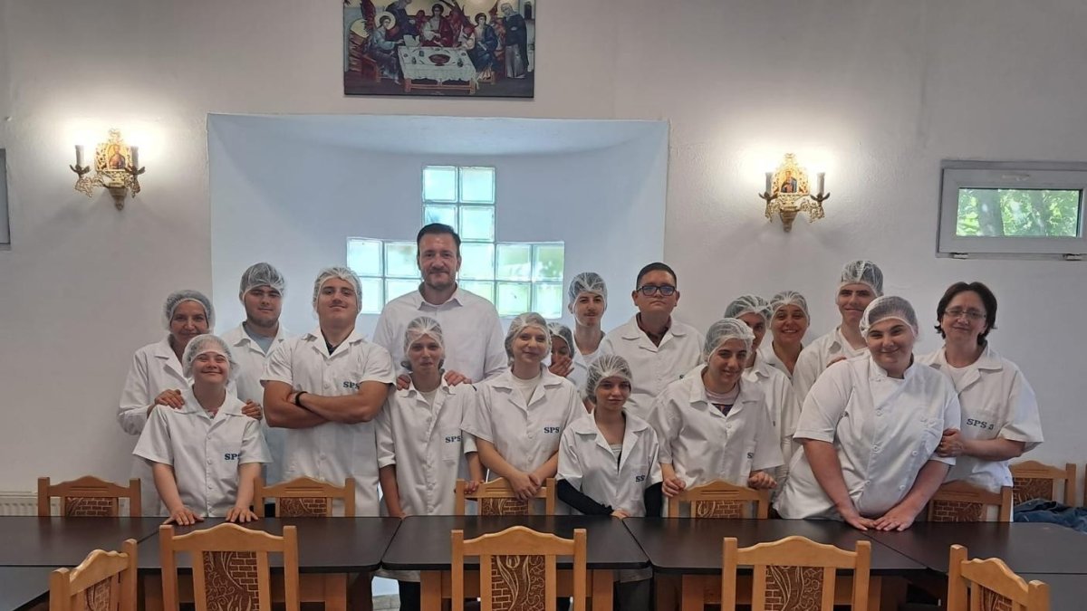 Lecție practică la Cantina socială „Sfânta Filofteia”