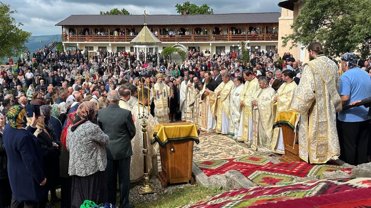 Hramul Mănăstirii Balș din județul Botoșani