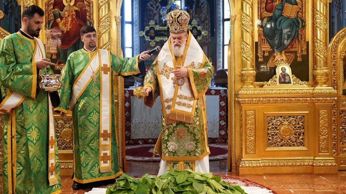 Rusaliile la Catedrala Episcopală din Slobozia
