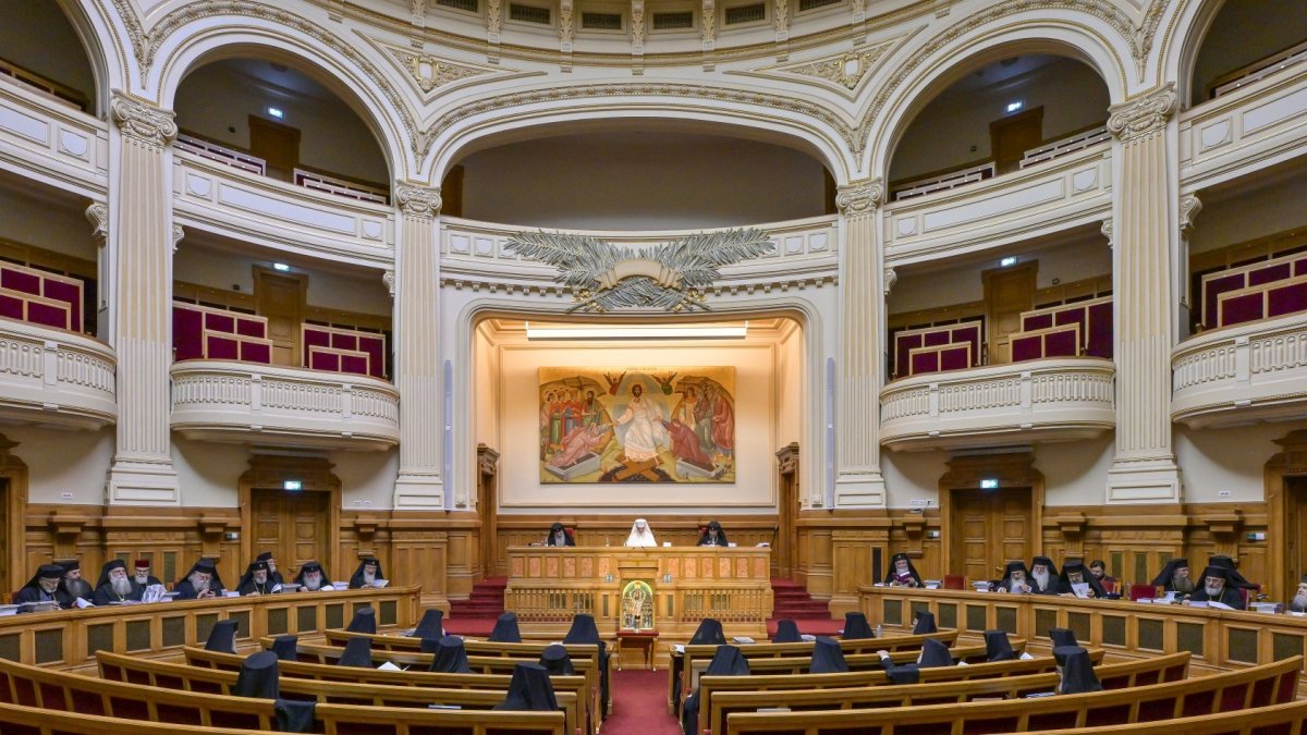 Noi hotărâri ale Sfântului Sinod al Bisericii Ortodoxe Române