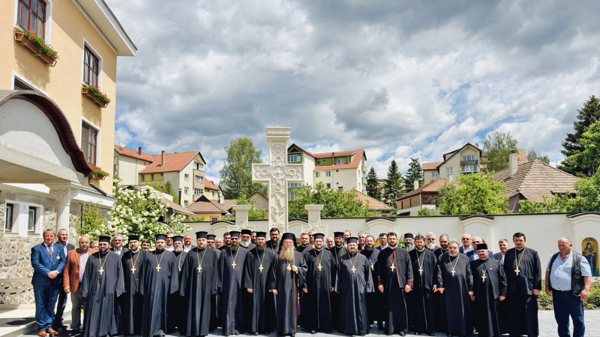 Şedinţa de constituire a Adunării eparhiale a Episcopiei Covasnei și Harghitei
