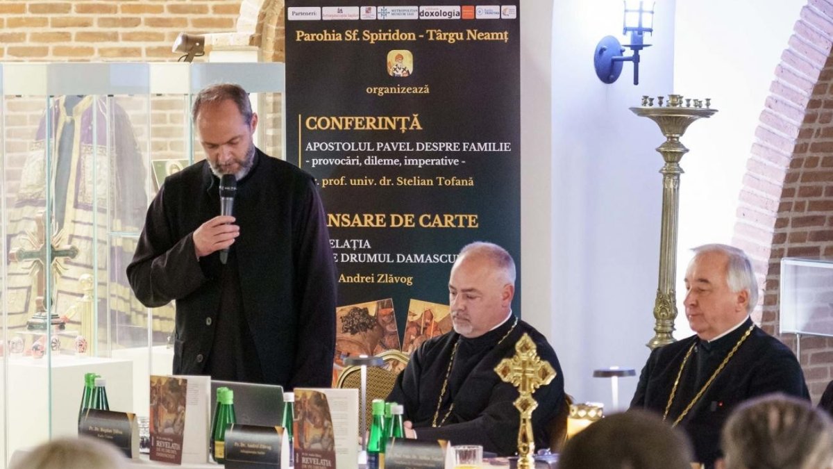 Conferință și lansare de carte dedicate familiei creștine și teologiei pauline la Iași