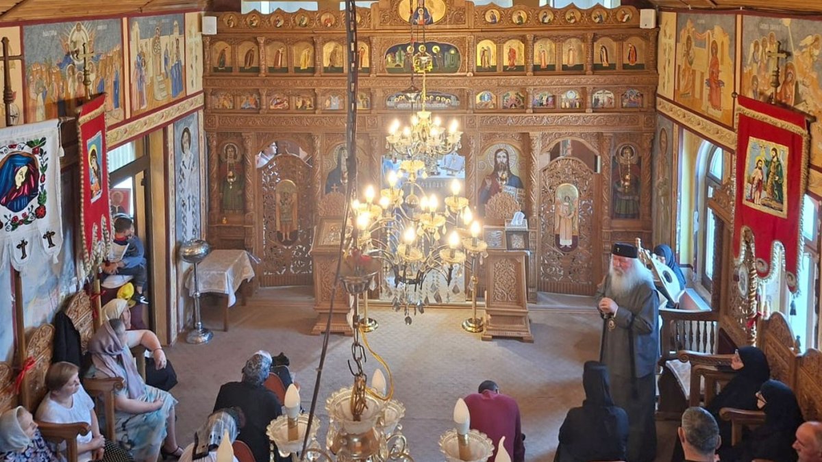 Popas de slujire la Parohia Bacova din judeţul Timiş