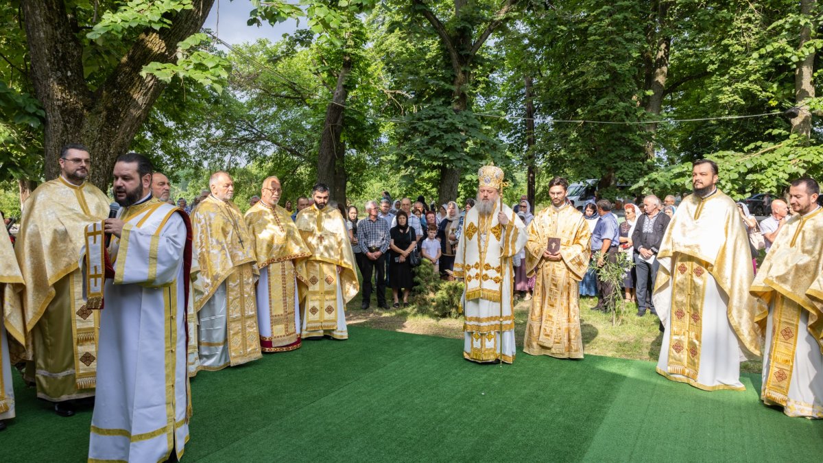 Hramul ctitoriei lui Matei Basarab din Codrii Vlăsiei