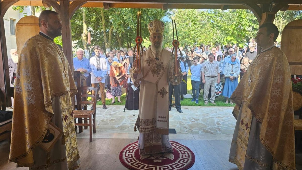 Hramul Mănăstirii „Nașterea Sfântului Ioan Botezătorul” din Alba Iulia
