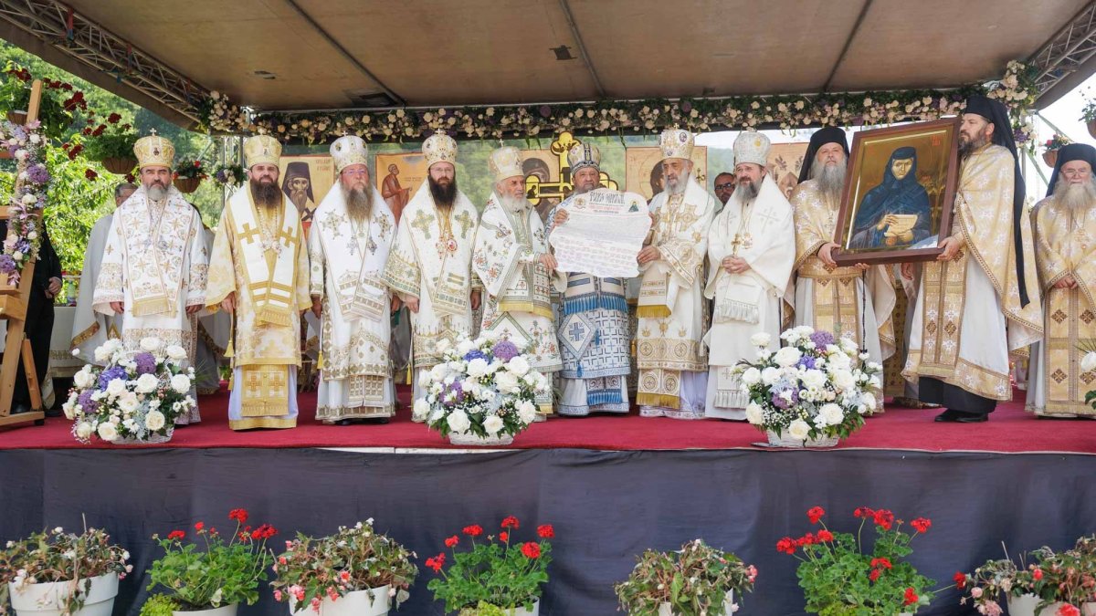 Proclamarea locală a canonizării Sfintei Cuvioase Filotimia la Râmeț