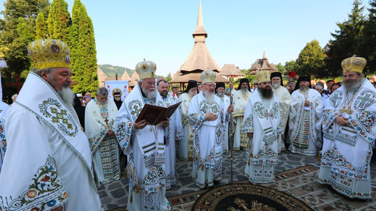 Binecuvântare arhierească la hramul Mănăstirii Bârsana