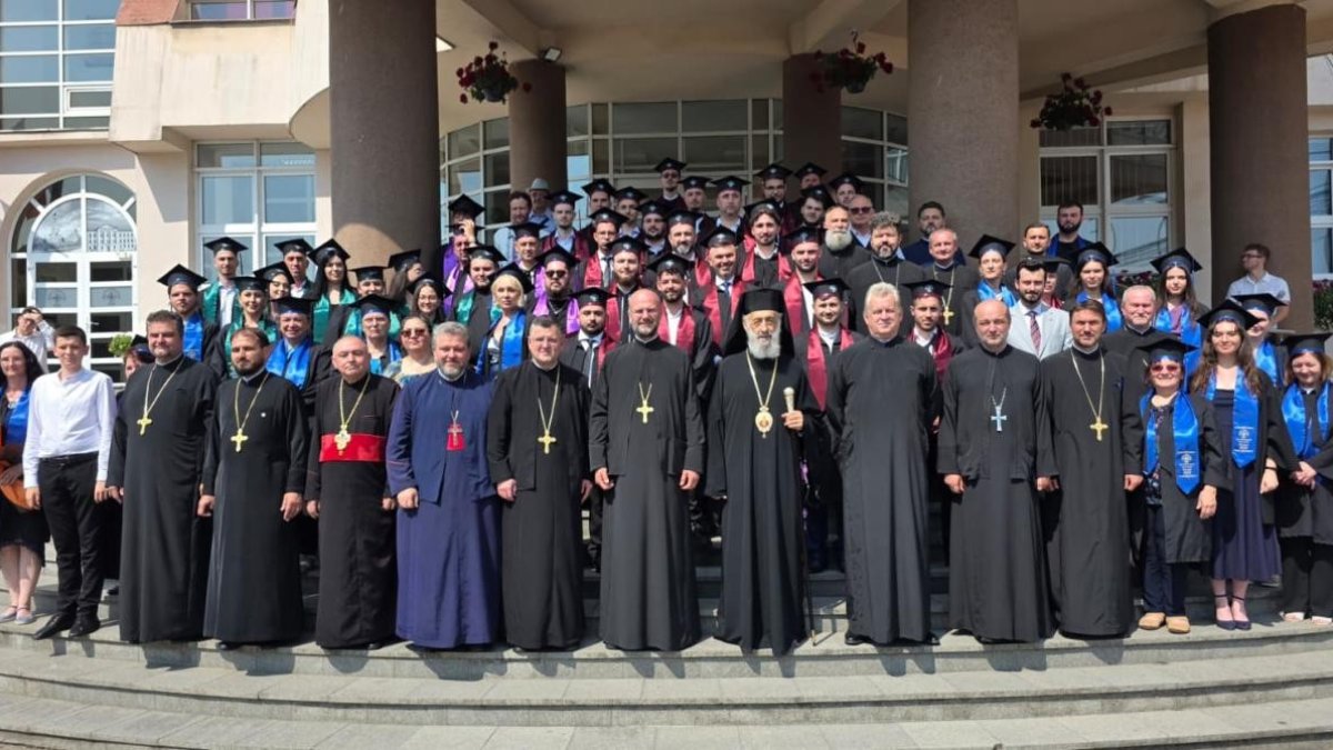 Festivitatea de absolvire la Facultatea de Teologie Ortodoxă din Alba Iulia
