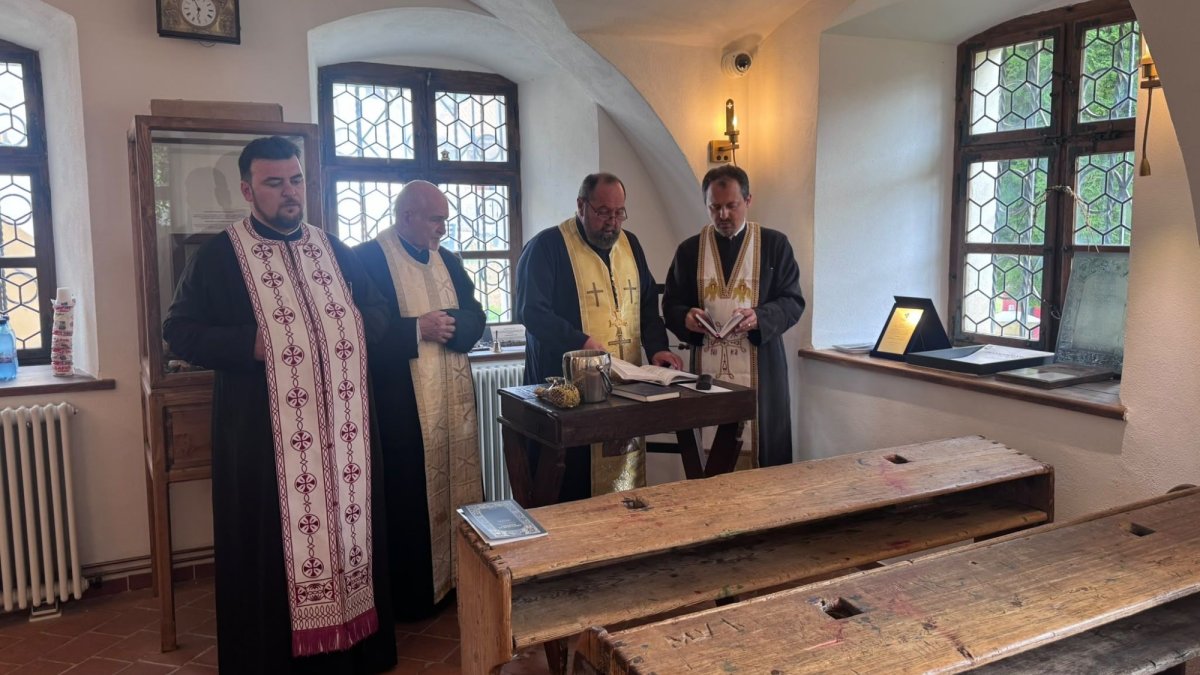 Moment aniversar la Muzeul „Prima Şcoală Românească” din Şcheii Braşovului