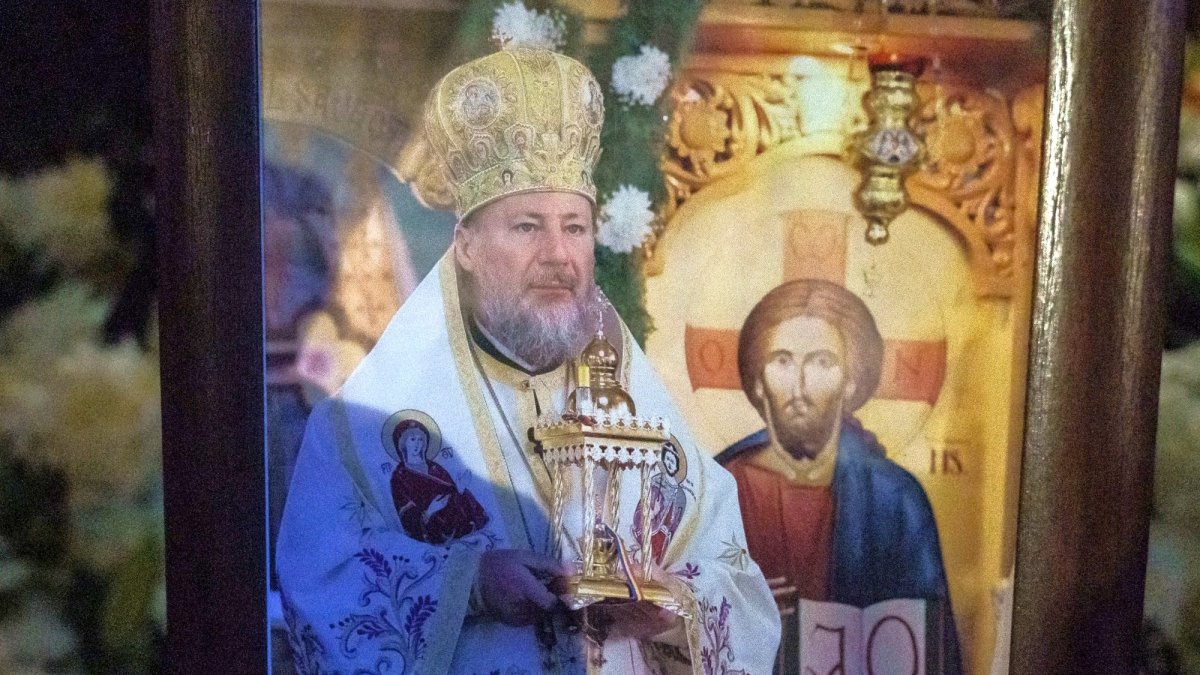 Preasfințitul Părinte Emilian Nica, o prezență luminoasă