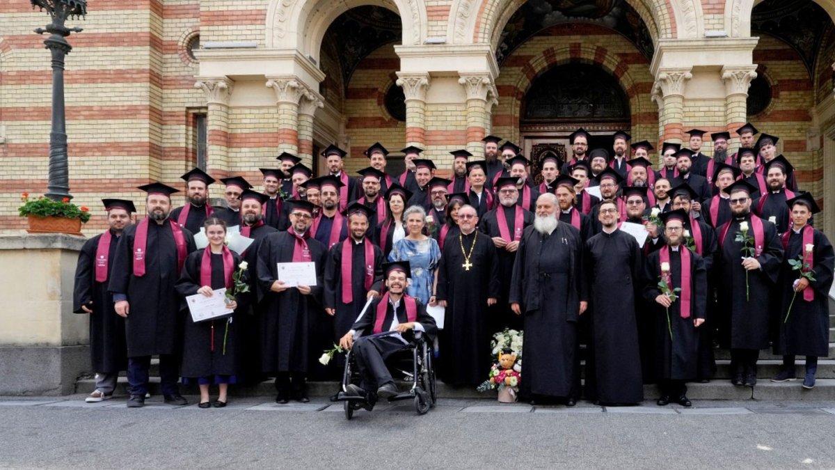 Absolvenţii Facultăţii de Teologie din Sibiu au depus jurământul