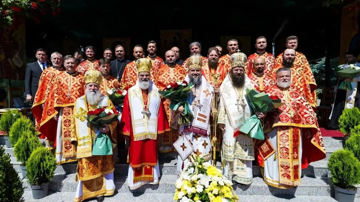 Episcopia Hușilor și-a sărbătorit ocrotitoarea