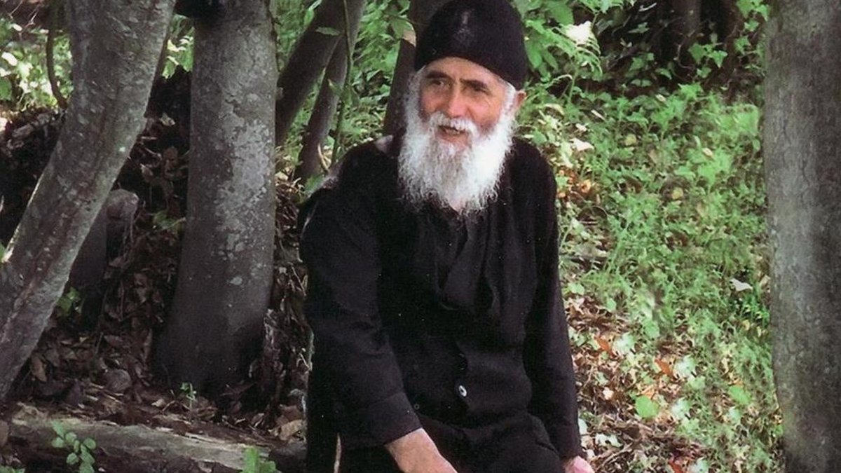 Viața jertfelnică și înțelepciunea smerită a Sfântului Paisie Aghioritul