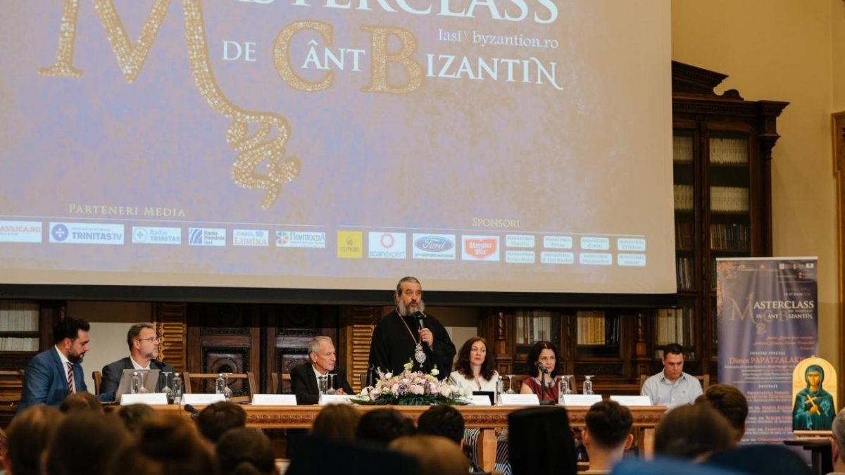 A început cea de-a XIX-a ediție a Masterclassului Internațional de Cânt Bizantin de la Iași