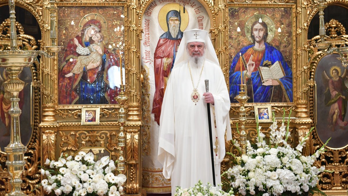 Patriarhul României aniversează ziua de naștere în cadrul unei ședințe de lucru