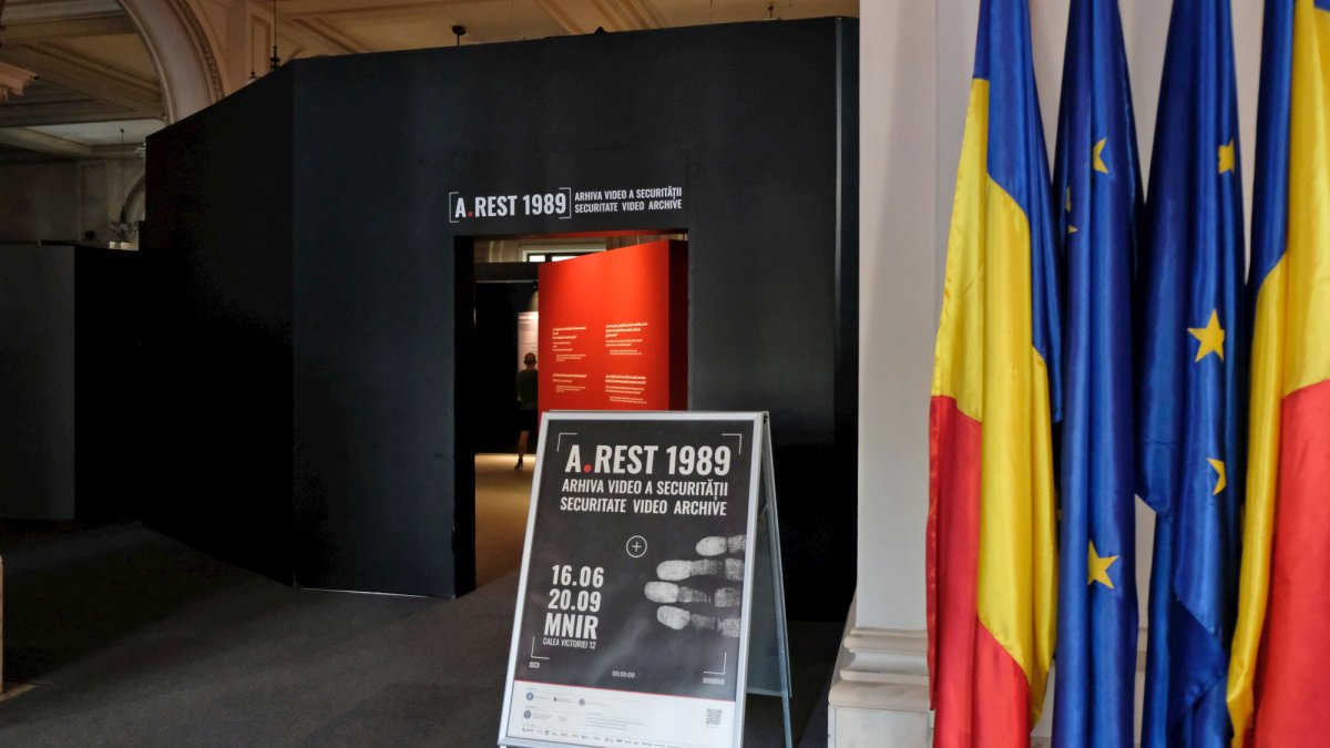 O expoziție fără precedent: Tortura din Arestul Securității