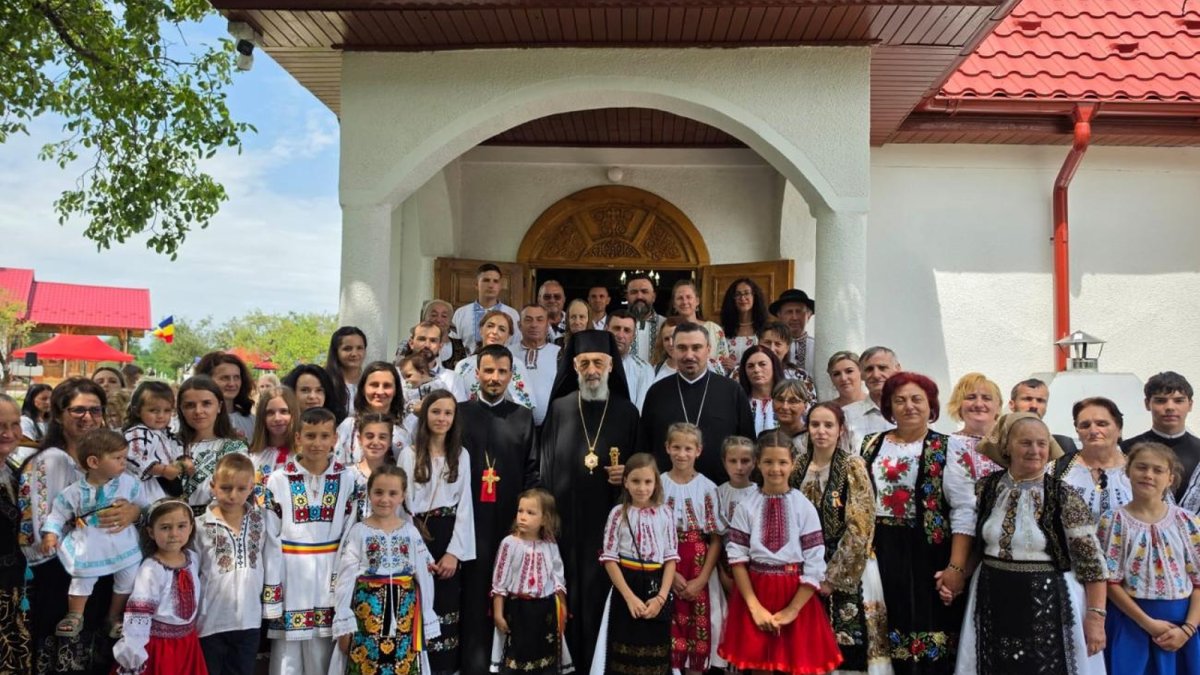 Târnosirea bisericii din Parohia Dumbrava, Protopopiatul Reghin