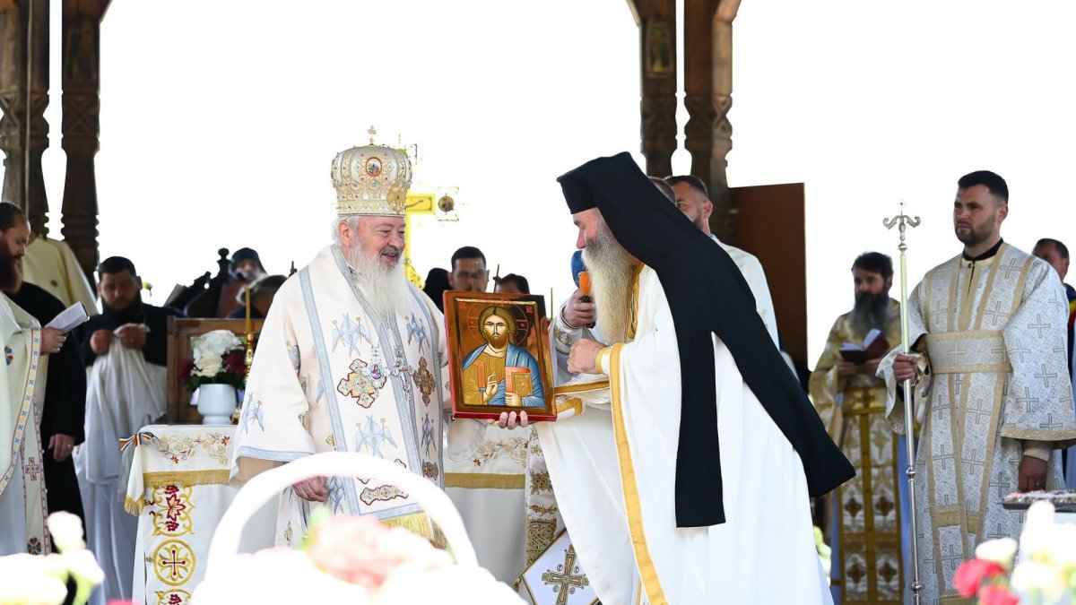 Hramul Mănăstirii „Sfântul Proroc Ilie Tesviteanul” de la Nușeni