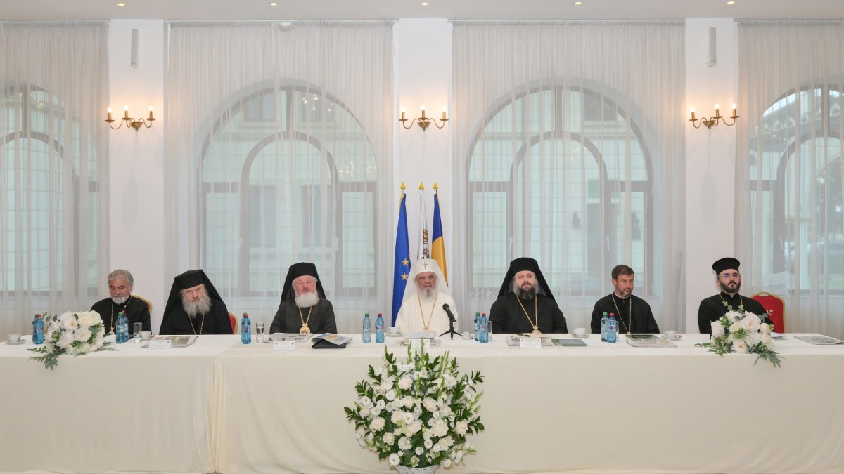 Mesaje de felicitare pentru Patriarhul României