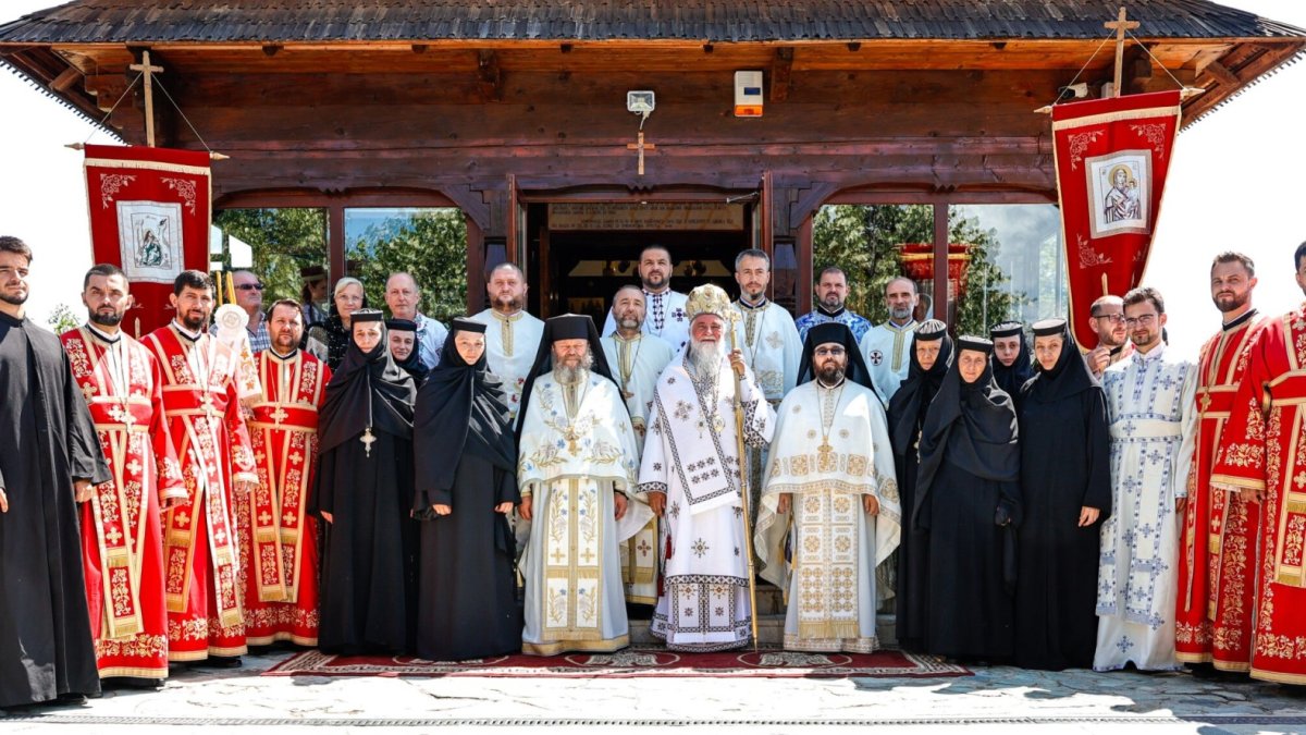 Popas de slujire la Mănăstirea „Sfântul Ilie”- Dobrița din județul Gorj