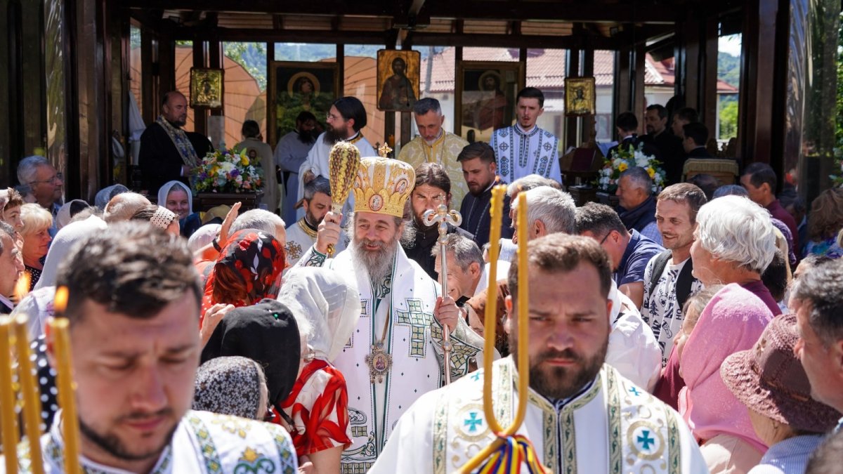 Sfântul Ioanichie cel Nou de la Muscel prăznuit la Mănăstirea Negru Vodă