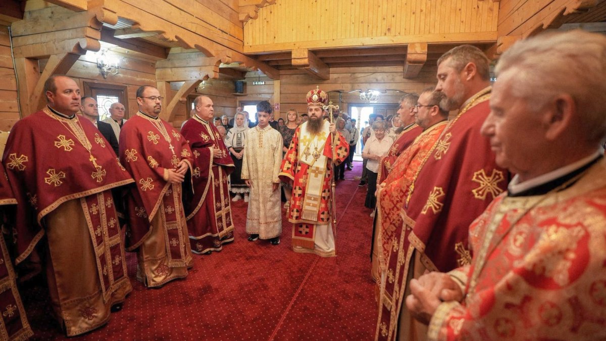 Liturghie arhierească la hramul bisericii Spitalului Orășenesc din Șimleu Silvaniei