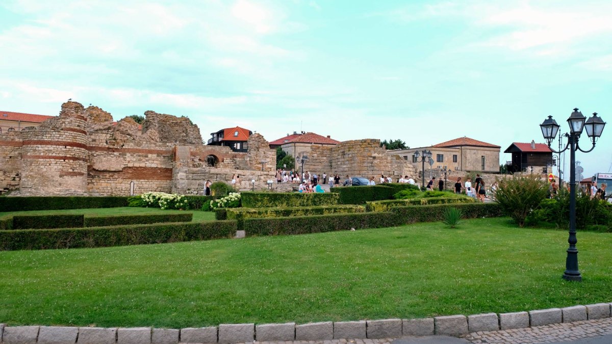 Sclipirile Luminii: Oraşul Nessebar din Bulgaria