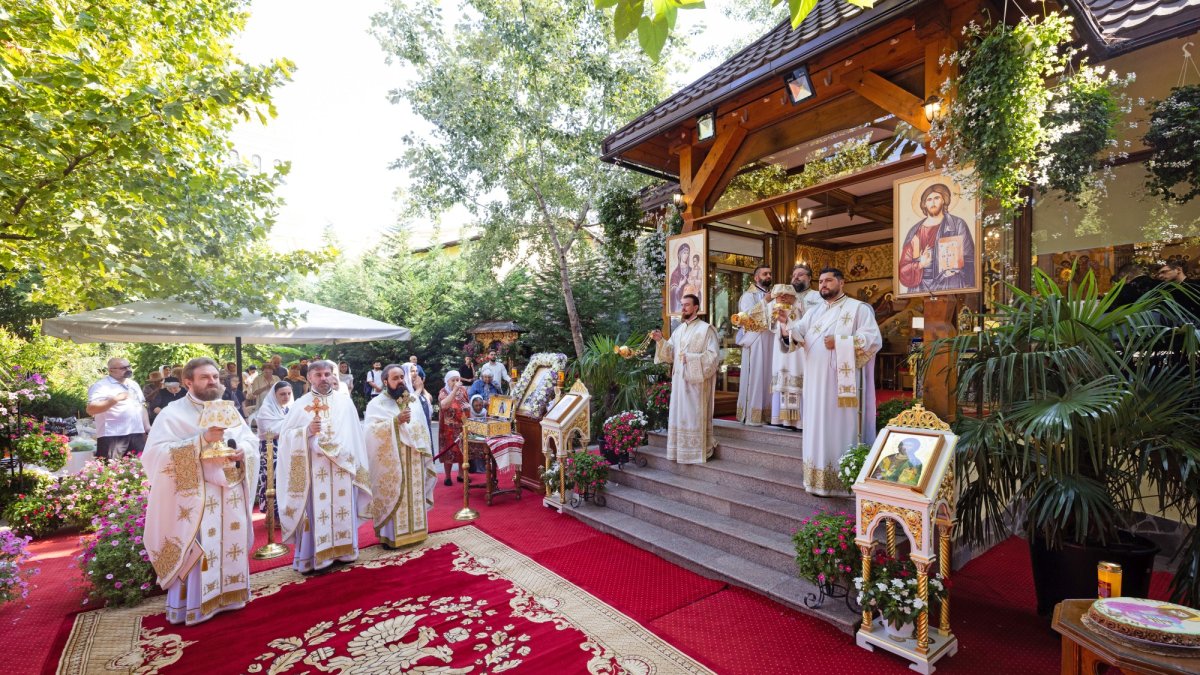 Sfântul Cuvios Ioan Iacob, cinstit la Paraclisul Catedralei Naţionale