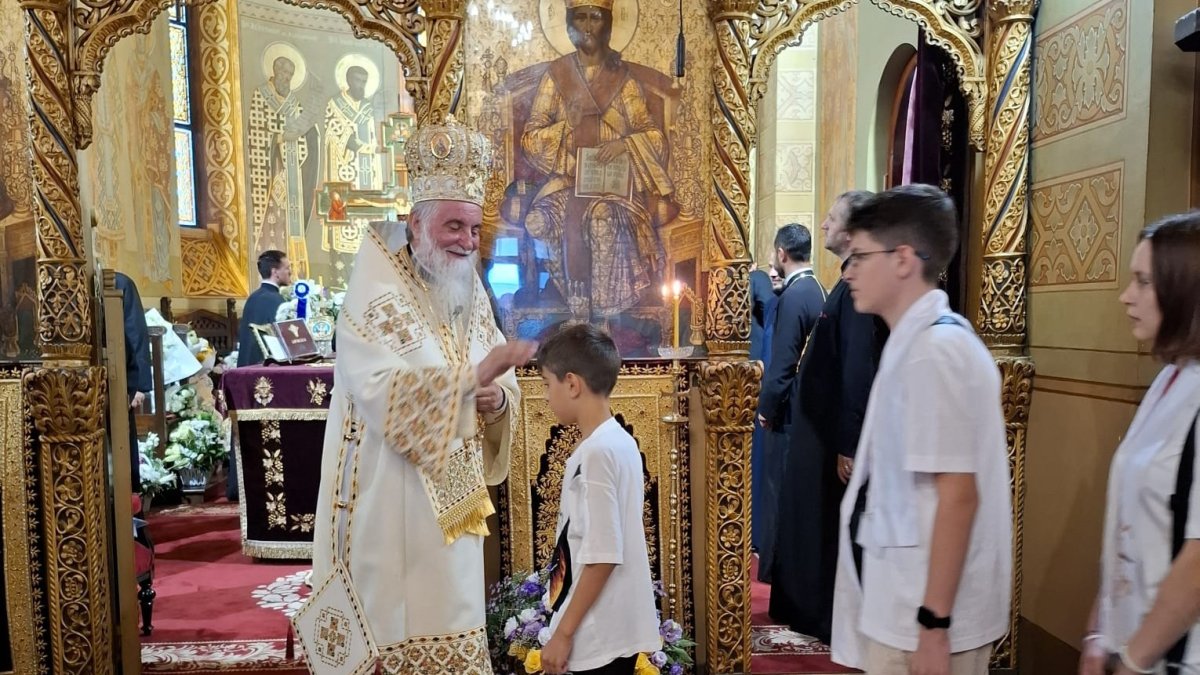 Tabăra de excelență „Science - Intelligence - Research” în Arhiepiscopia Craiovei