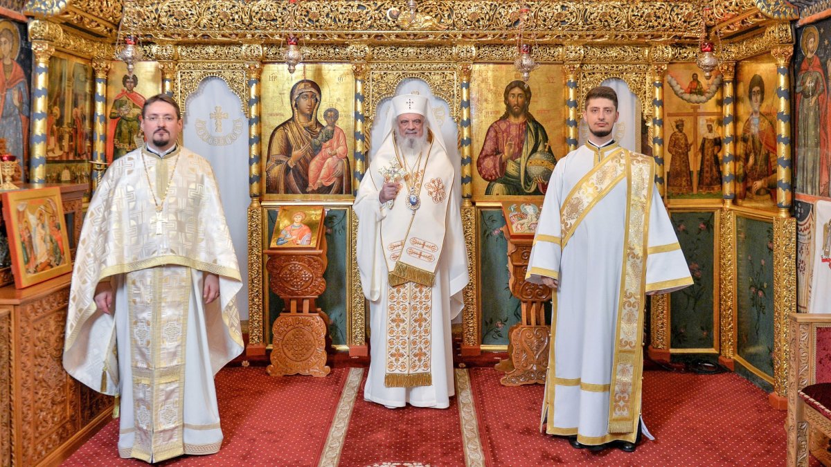 „În Iisus Hristos se împlinesc Legea și prorocii”