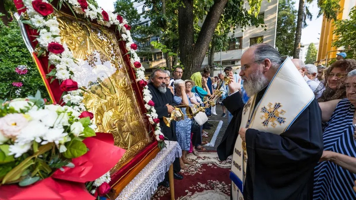 Icoana Maicii Domnului „Axionița” în pelerinaj la Vaslui