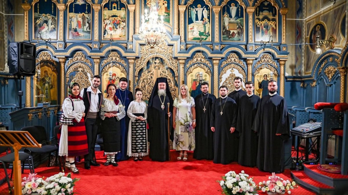 Seară de rugăciune și cântare în cinstea Maicii Domnului, la Vârșeț