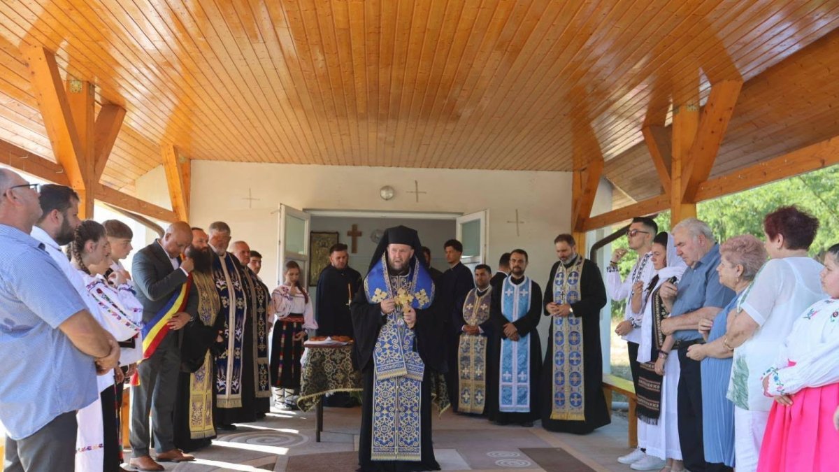 Sfinţire de capelă într-o localitate din judeţul Satu Mare