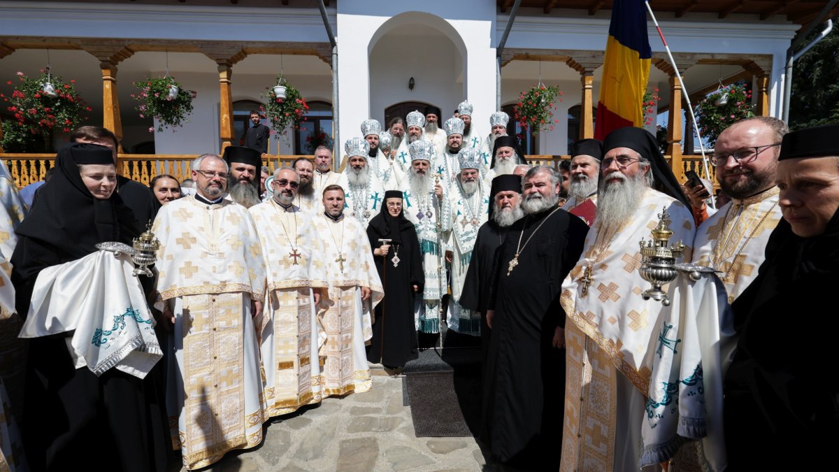 Îmbogăţirea sinaxarului de la Văratec cu noi sfinte cuvioase