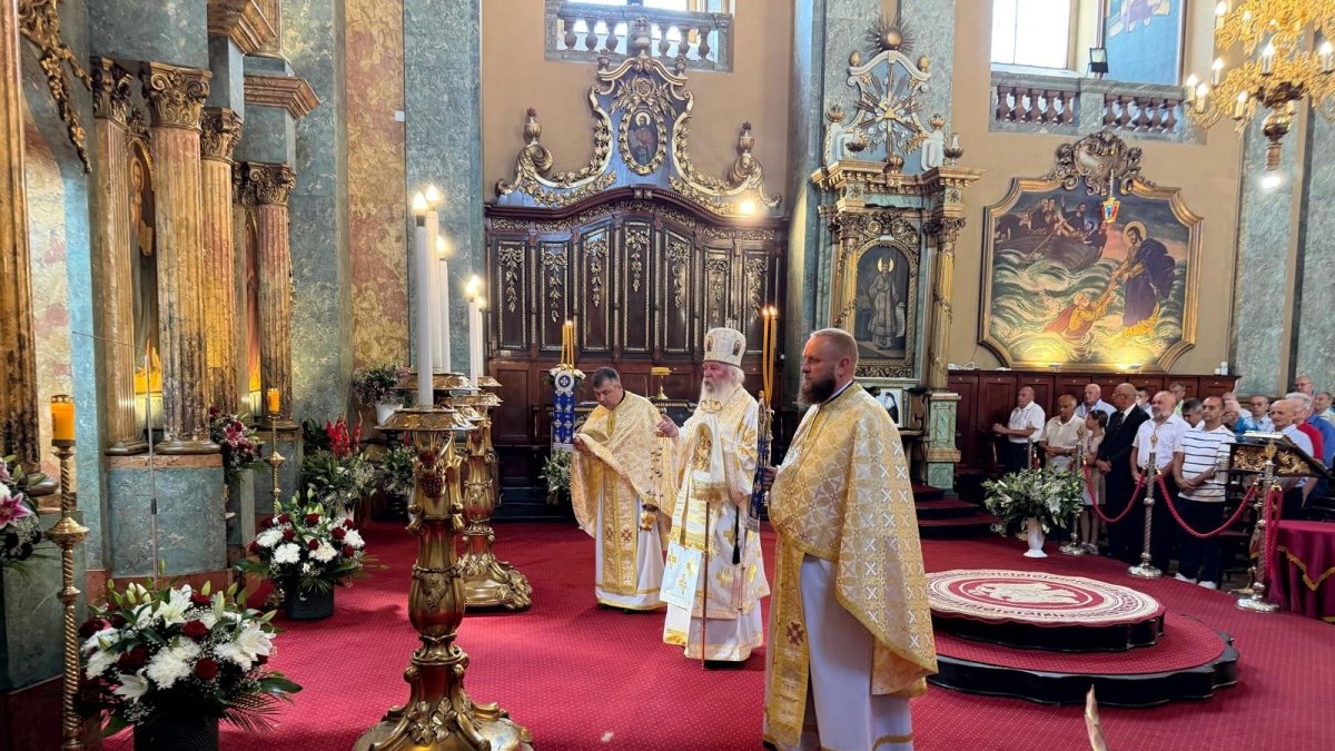 Popas de slujire şi rugăciune la „biserica cu două turnuri” din Lugoj